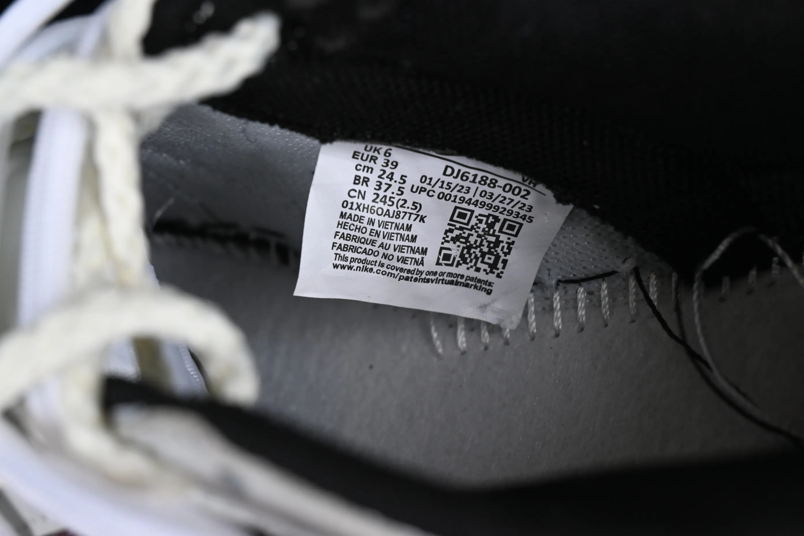 All categories Nk SB Dunk series Nk SB Dunk Low low-top sneakers Nk Dunk Low Panda Prank-Love Cashew Flower SB strap casual sneakers DJ6188-002